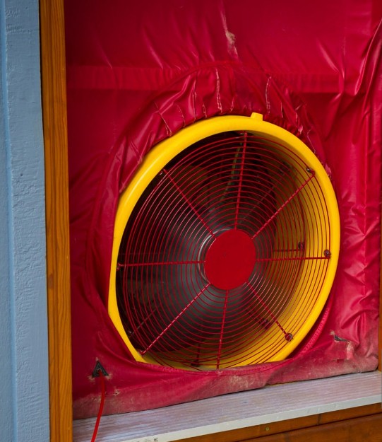 Blower Door Testing in North Dallas–Fort Worth, TX & Surrounding Area | Thermal Plan